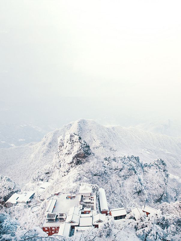 武當雪景自然風光圖片素材