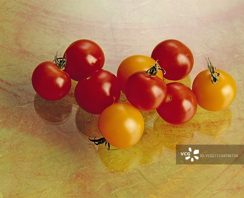 不同种类的樱桃番茄图片素材