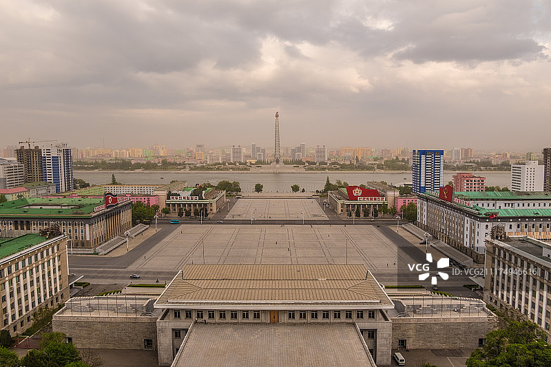 朝鲜平壤金日成大学图片素材