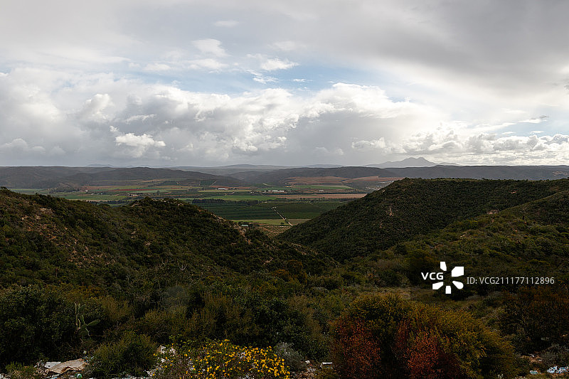 美丽的南非风景与农田的背景图片素材