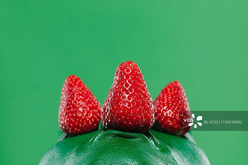 创意草莓图片素材