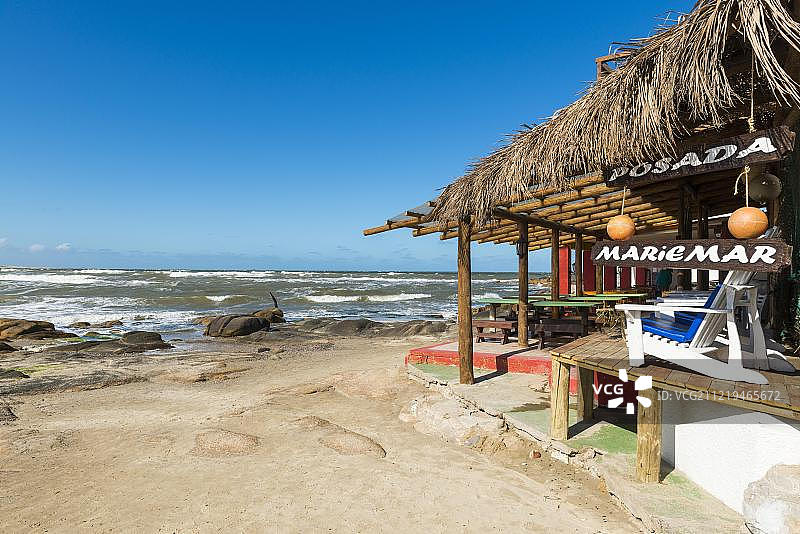养老金和海滩酒吧，餐厅波萨达玛丽马尔，村卡波波尼奥，大西洋海滩，卡波波尼奥国家公园，罗查省，乌拉圭，南美图片素材