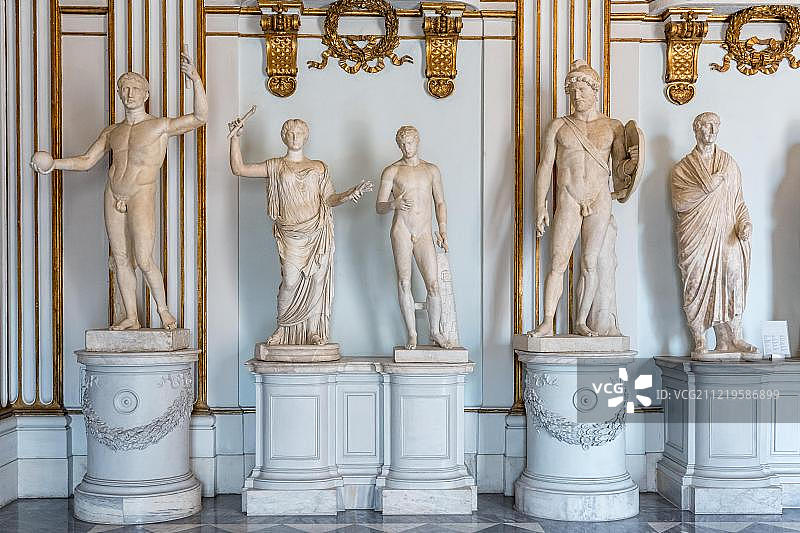 来自新宫殿大厅的大理石雕塑，卡比托利尼博物馆，罗马，意大利，欧洲图片素材