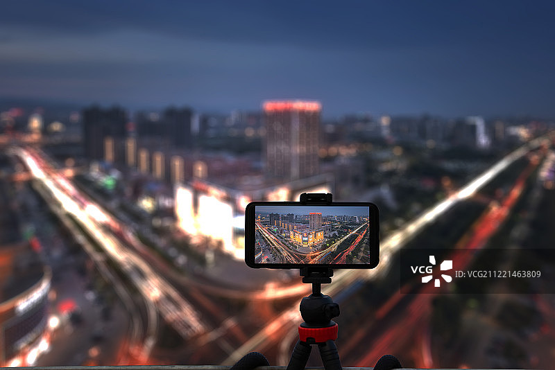 河南省焦作山阳区城市夜景风光手机摄影图片素材