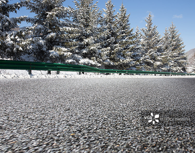 雪景路面图片素材