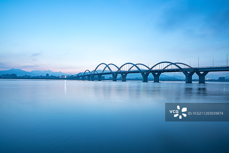 广东省潮州市大桥日出景观图片素材