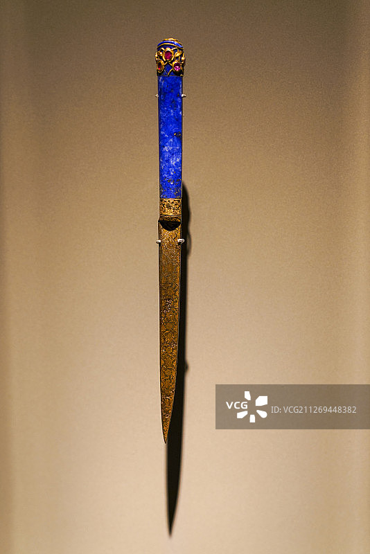 卡塔尔多哈伊斯兰艺术博物馆展品 匕首图片素材