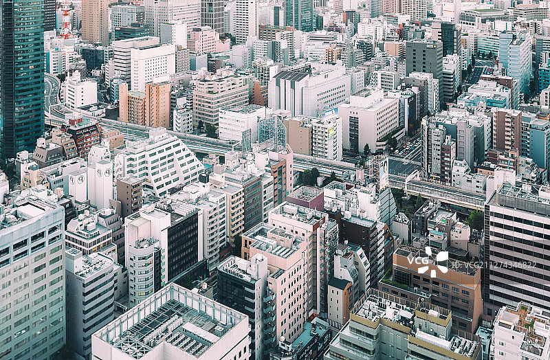 日本东京新宿东京塔城市建筑日落风光图片素材