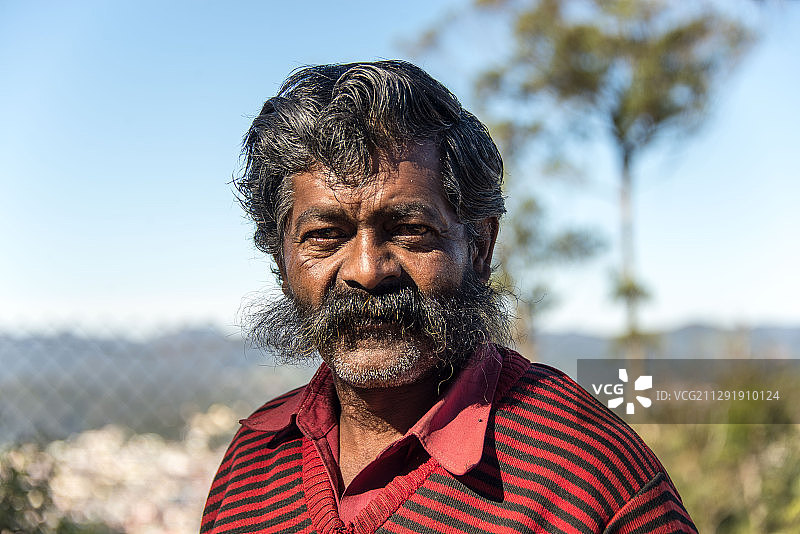 印度乌提的一位老人的肖像图片素材