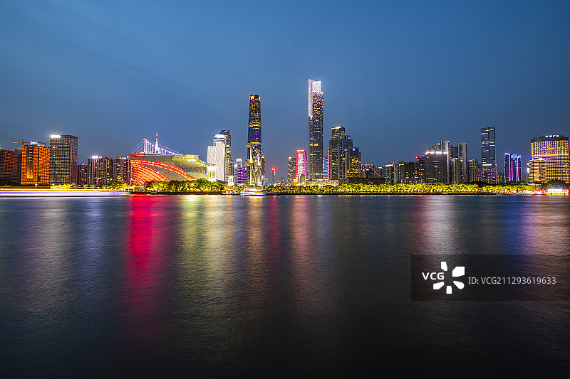 中国广州珠江新城城市夜景图片素材