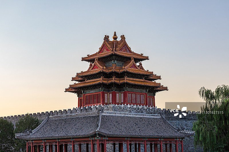 日出北京市著名景点故宫博物院角楼建筑旅游目的地中国传统文化图片素材