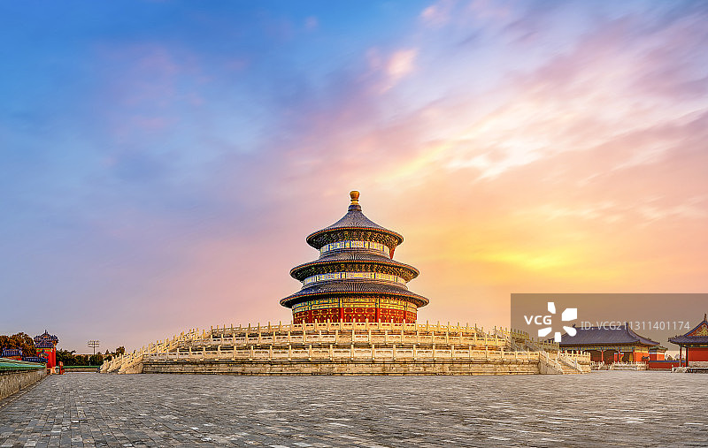 中国北京天坛公园祈年殿日落晚霞图片素材