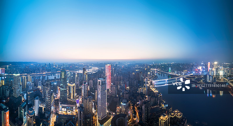 重庆市渝中区联合国际楼顶全景图视角图片素材