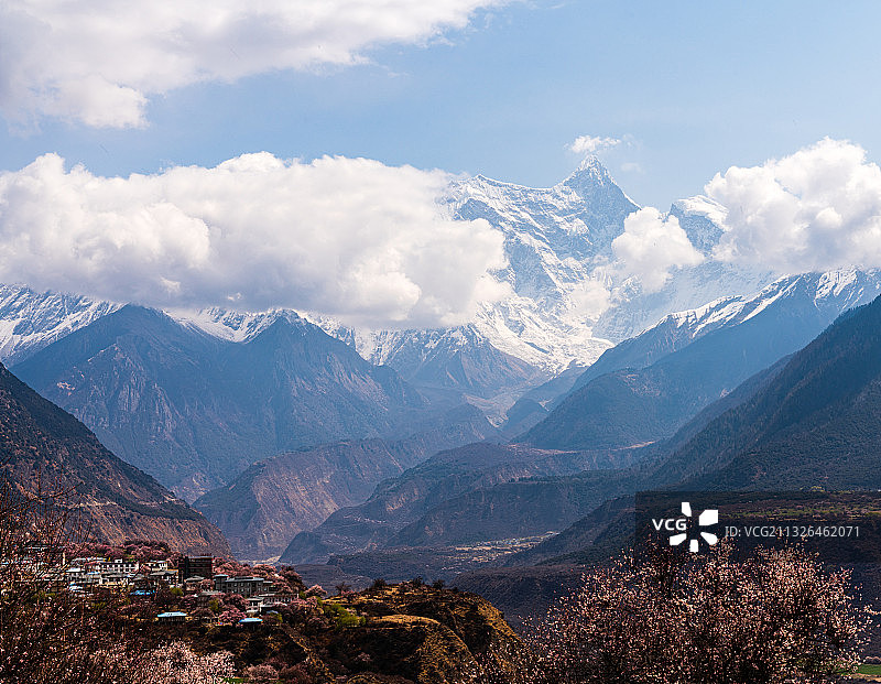 西藏南迦巴瓦雪峰2图片素材