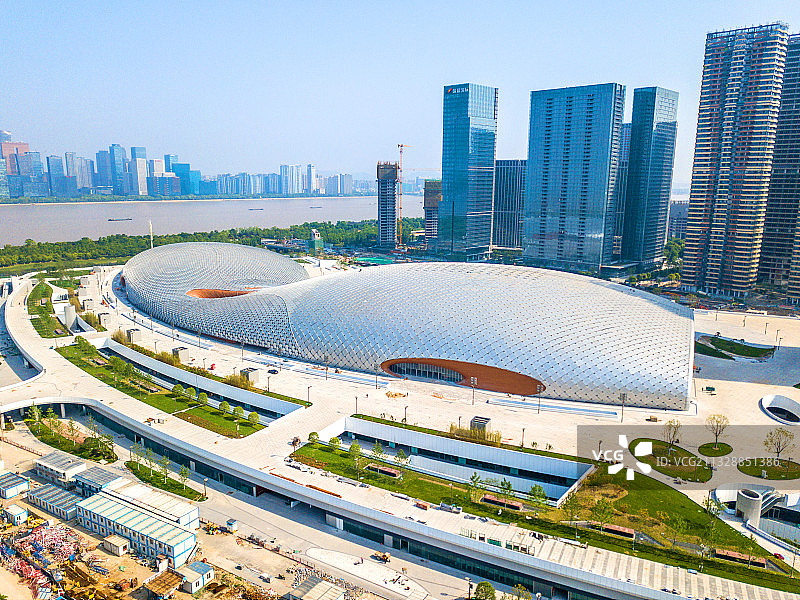 杭州奥体中心亚运会主体育馆游泳馆图片素材