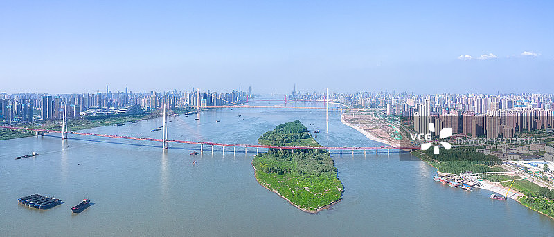 武汉白沙洲及长江主轴上的六座长江大桥图片素材