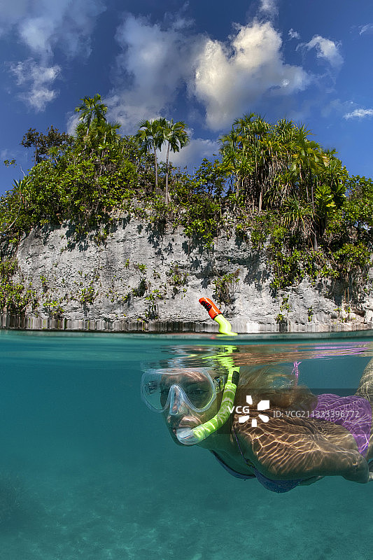 浮潜在帕劳，密克罗尼西亚，帕劳图片素材
