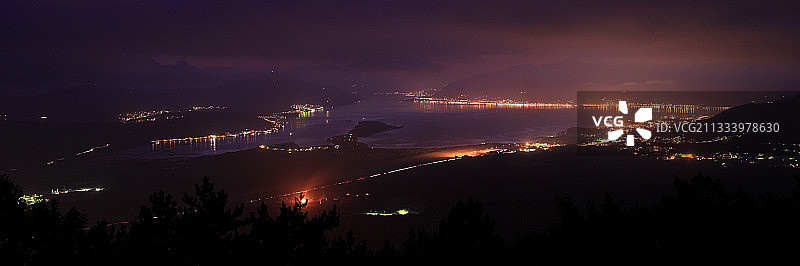 科托尔黑山湾的光污染图片素材