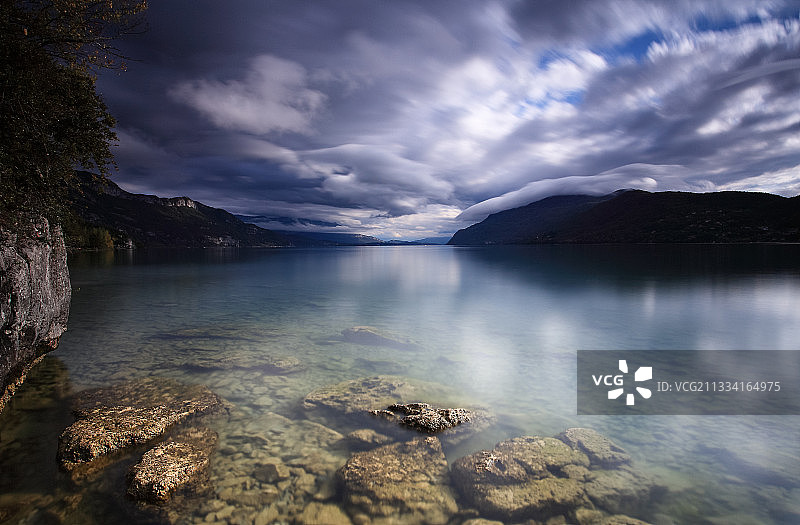 布尔热湖黄昏-法国阿尔卑斯图片素材