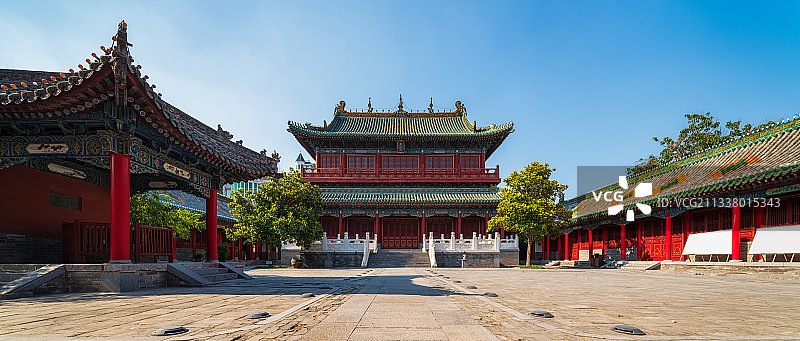 河南郑州文庙景区夏季户外风光图片素材
