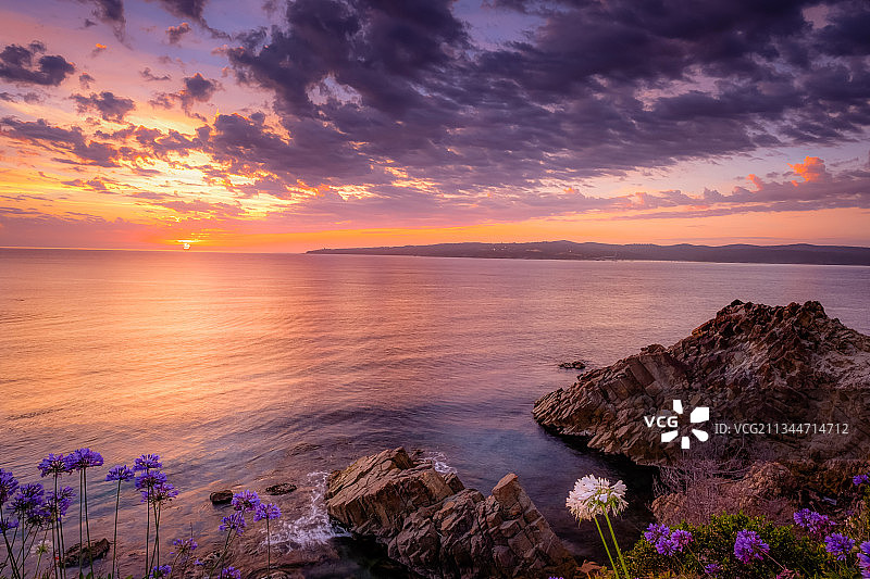 澳大利亚，新南威尔士州，伊甸，日落时天空与大海的风景图片素材