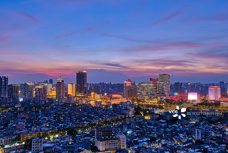 中国广州海珠区城市夕阳晚霞风光图片素材