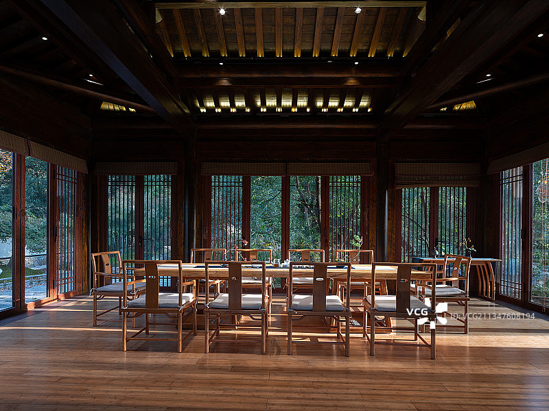 中国文化，茶道，禅宗， 桌椅，窗外风景图片素材