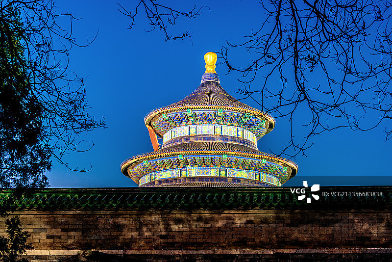 中国北京天坛公园祈年殿夜景风光图片素材