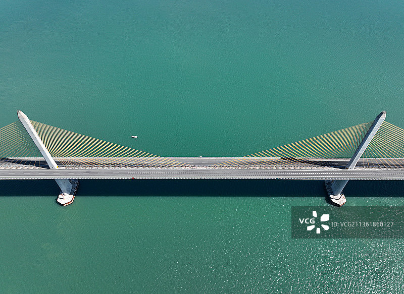 广东省惠州市惠东县亚婆角海滨度假区惠州湾跨海大桥航拍图片素材