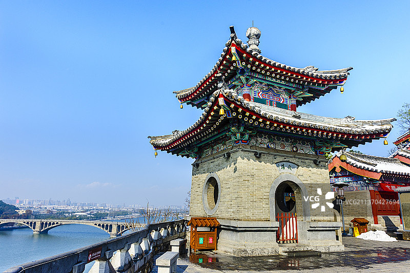 中国河南洛阳龙门石窟香山寺图片素材