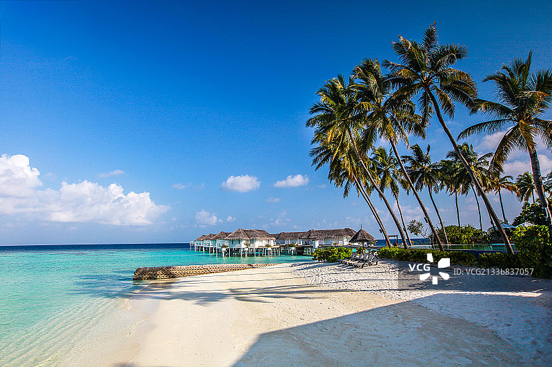 马尔代夫浪漫海岛水屋风光图片素材