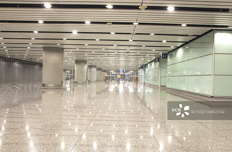 机场明亮的大厅图片素材