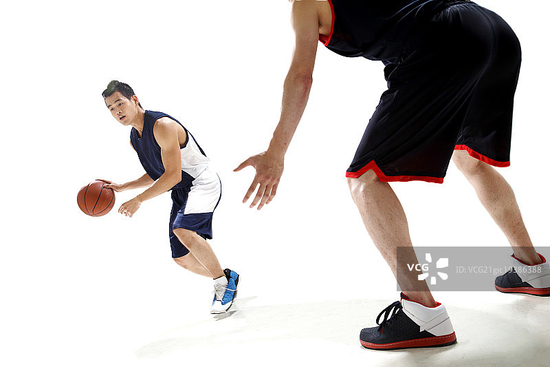 运动员打篮球图片素材