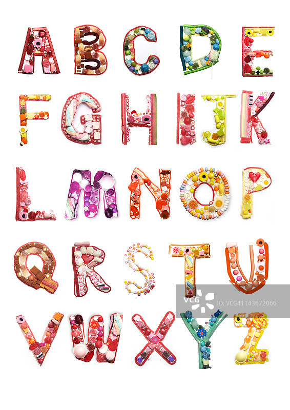 由糖果和糖果组成的字母表字母图片素材