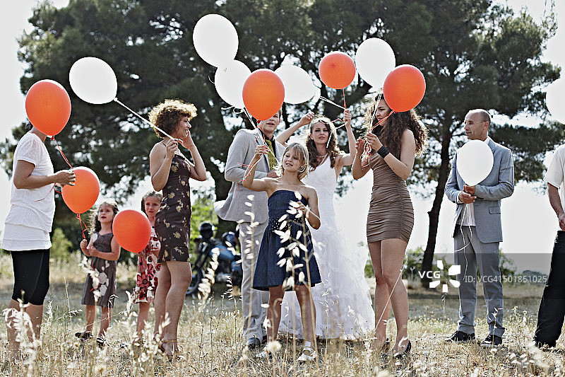 气球婚礼宾客，克罗地亚，达尔马提亚图片素材