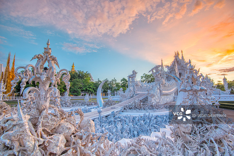 泰国清莱的白庙图片素材