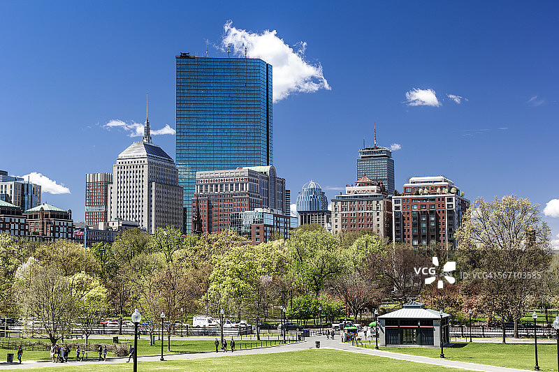 波士顿天际线春天图片素材