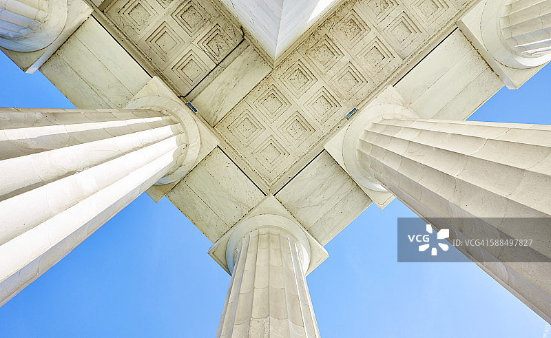美国，华盛顿特区，林肯纪念堂的圆柱和屋顶图片素材