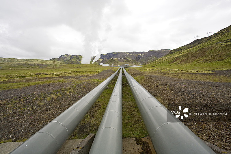 冰岛雷克雅未克附近的热能发电厂图片素材