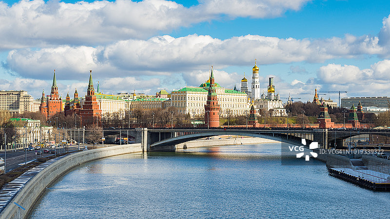 克里姆林宫堤岸和莫斯科河的全景，俄罗斯图片素材