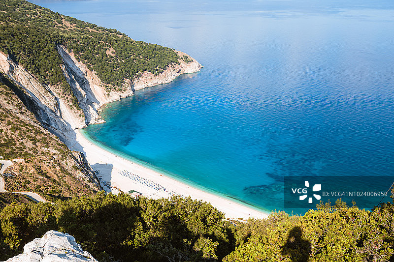 著名的密尔托斯海滩俯瞰，凯法洛尼亚，希腊群岛图片素材