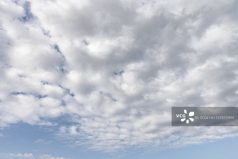 中国杭州的蓝天白云图片素材