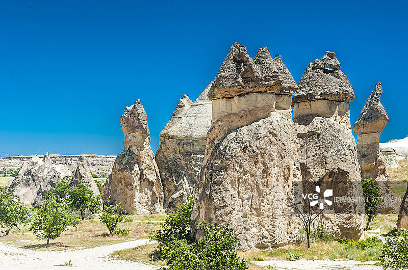 土耳其，戈雷米国家公园和卡帕多西亚的岩石遗址，帕萨巴格山谷中以玄武岩圆顶为顶的胡杜林(联合国教科文组织世界遗产)图片素材