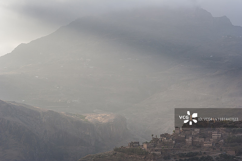 哈拉斯山脉的一个偏远村庄图片素材
