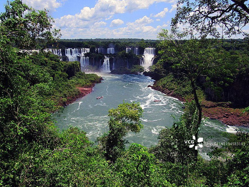 观景Iguaçu瀑布(Foz do Iguaçu, Paraná，巴西)图片素材