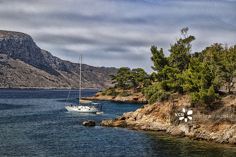 海湾和游艇里罗斯岛，十二迪加尼斯，希腊图片素材