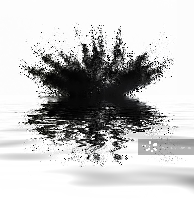 一团白色的粉末颗粒在黑色的背景上反射在水面上。图片素材
