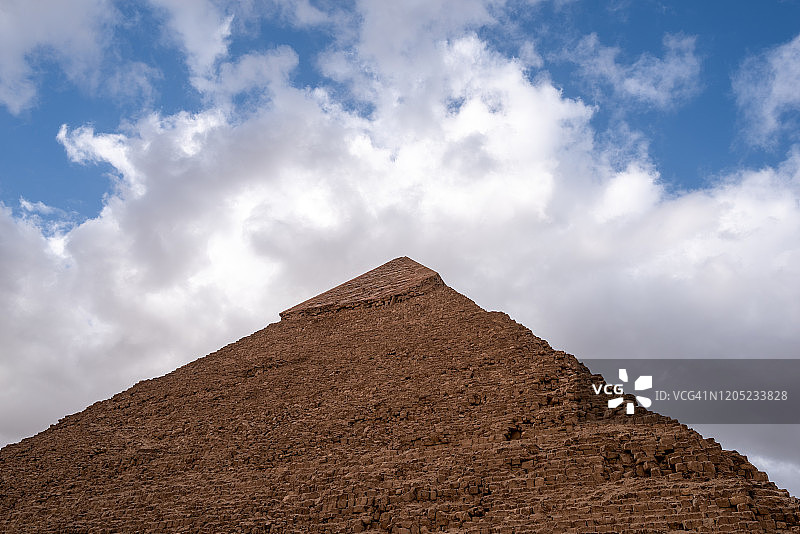埃及吉萨大金字塔全景图图片素材
