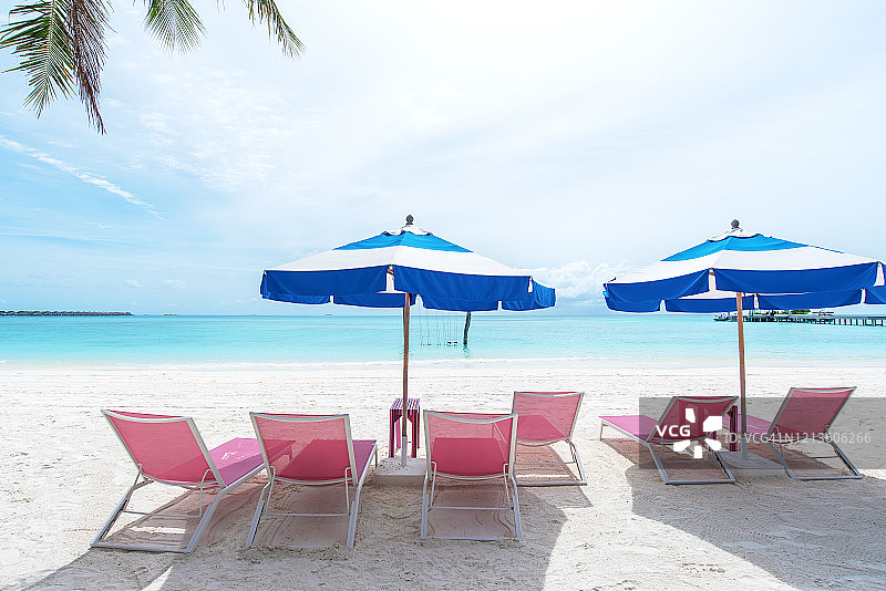 马尔代夫完美的热带天堂海滩度假胜地图片素材