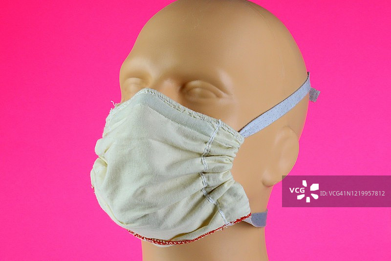 织物制成的冠状病毒口罩图片素材